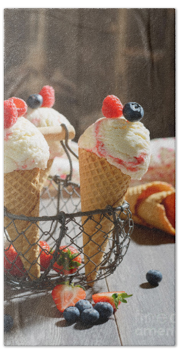 Strawberry Hand Towel featuring the photograph Fruity Ice Creams by Amanda Elwell