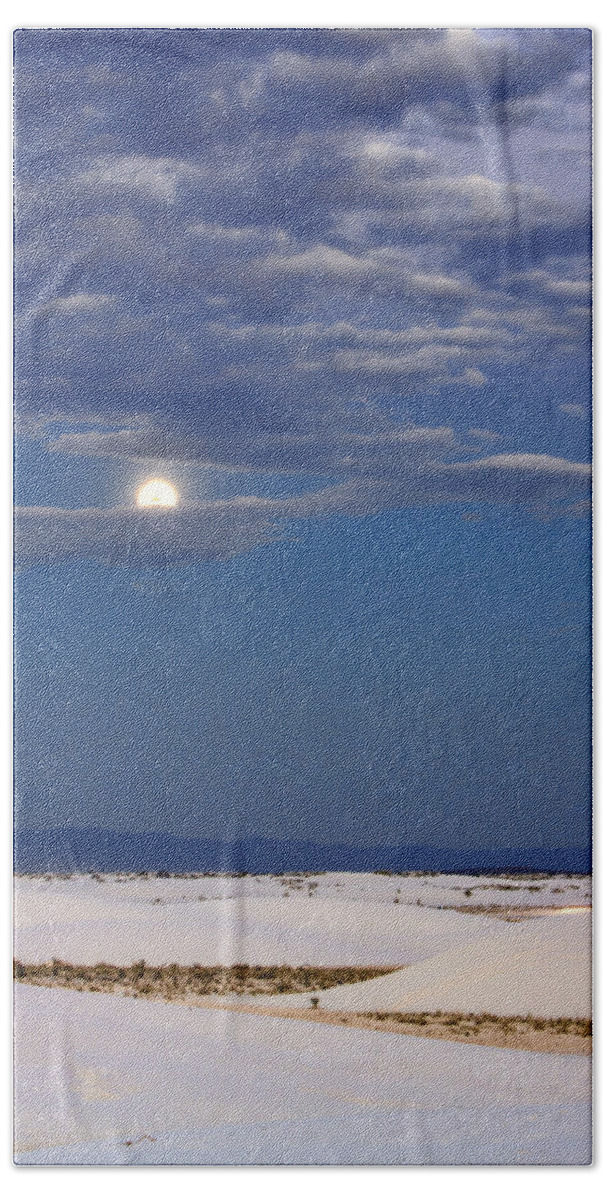 White Sands Hand Towel featuring the photograph Full Moon at White Sands by Diana Powell