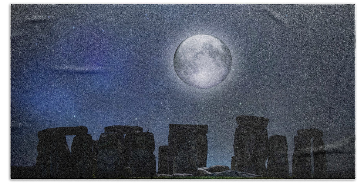 Bluestone Hand Towel featuring the photograph Full Moon Over Stonehenge by Juli Scalzi