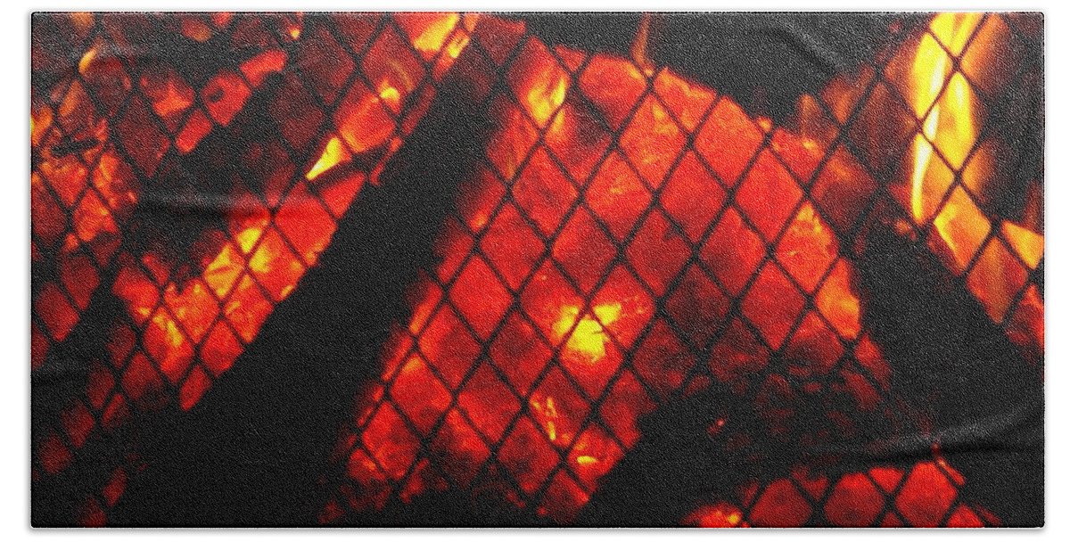 Yule Log Bath Towel featuring the photograph Glowing Embers by Darren Robinson