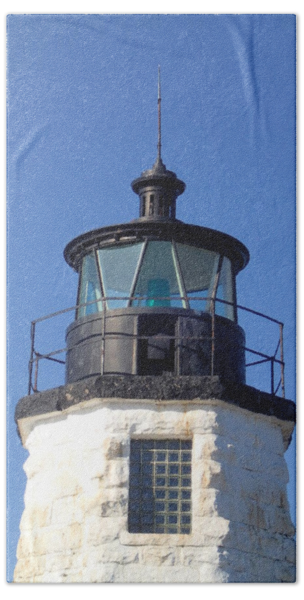 Lighthouse Hand Towel featuring the photograph Goat Island Lighthouse by Robert Nickologianis