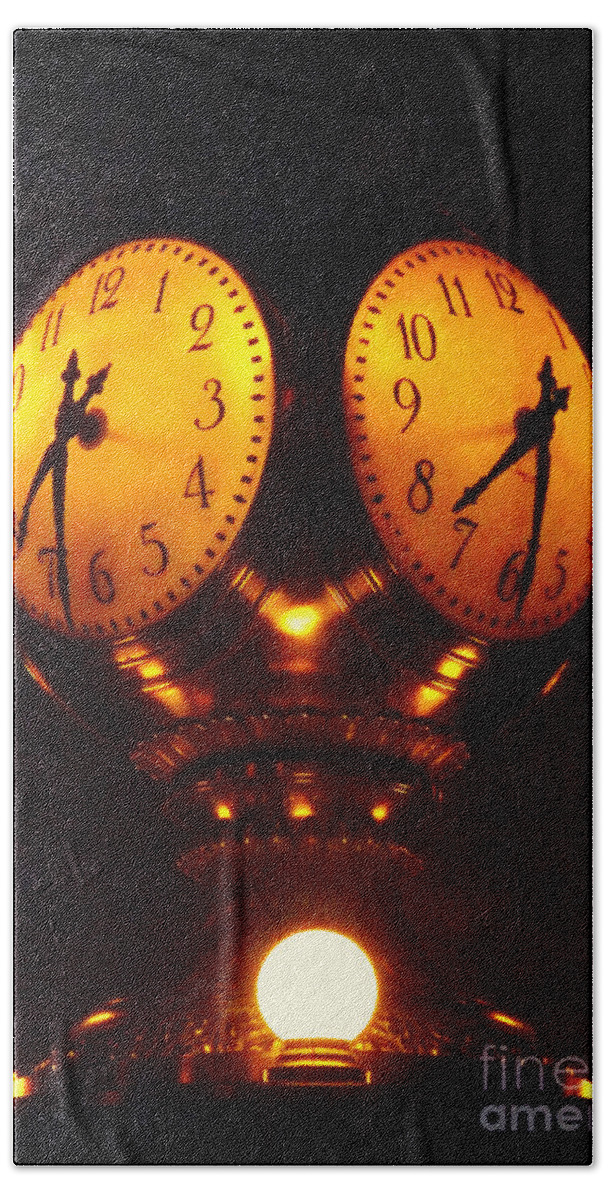 Grand Central Hand Towel featuring the photograph Grand Old Clock - Grand Central Station New York by Miriam Danar
