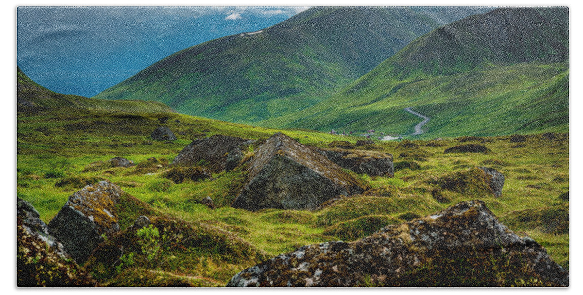 Pass Hand Towel featuring the photograph Hatcher's Pass by Andrew Matwijec