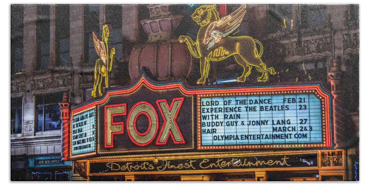  Bath Towel featuring the photograph Historic Fox Theatre in Detroit Michigan by Peter Ciro