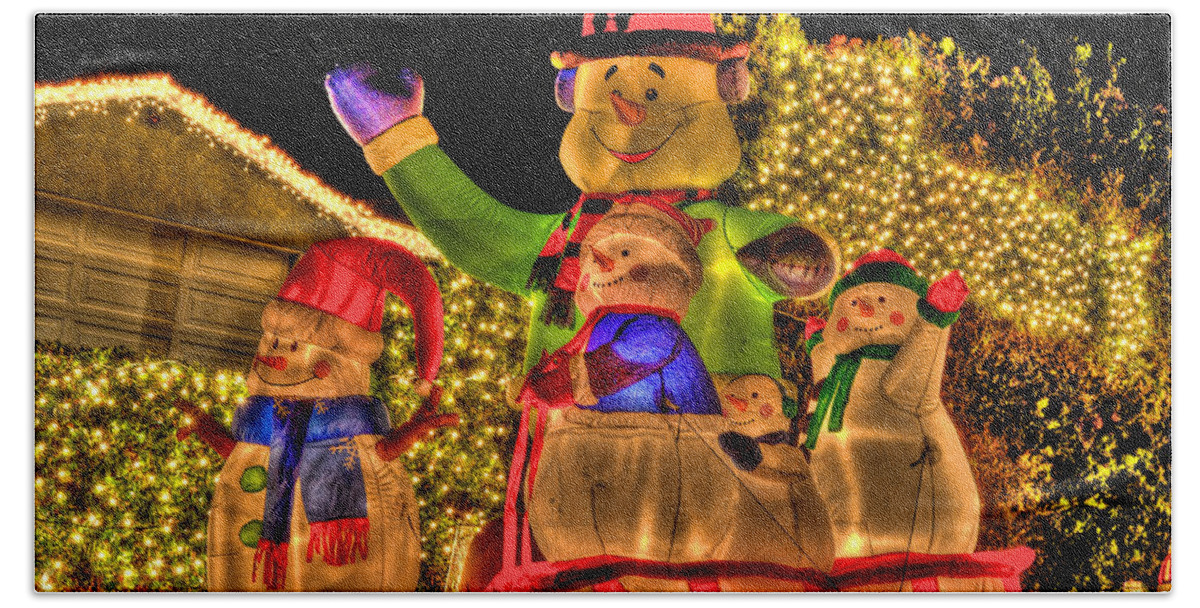 Christmas Decorations Hand Towel featuring the photograph Holiday Snowmen 3 by Richard J Cassato