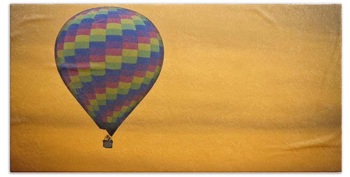 'hot Air Balloon' Bath Towel featuring the photograph Hot Air Balloon Golden Flight by James BO Insogna
