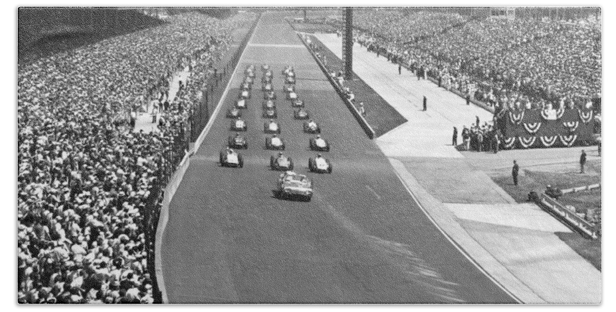 1950's Hand Towel featuring the photograph Indy 500 Parade Lap by Underwood Archives