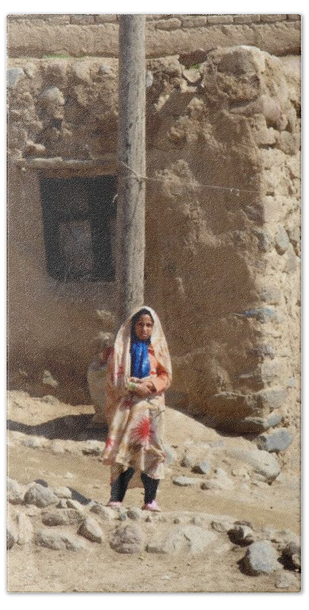 Kandovan Bath Towel featuring the photograph Iran Kandovan Resident by Lois Ivancin Tavaf