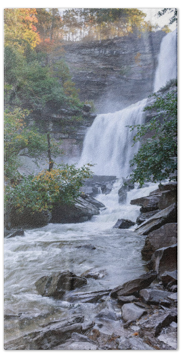Kaaterskill Clove Bath Towel featuring the photograph Kaaterskill Falls by Bill Wakeley