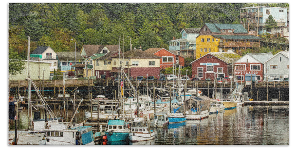 Steven Bateson Bath Towel featuring the photograph Ketchikan Harbor by Steven Bateson