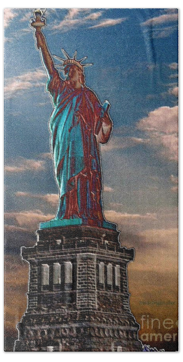 Statue Of Liberty Bath Towel featuring the photograph Liberty For All by Luther Fine Art