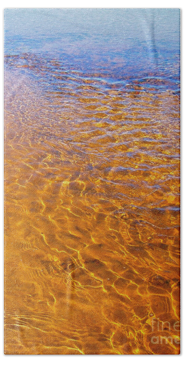 Water Bath Towel featuring the photograph Liquid Gold by Pamela Clements