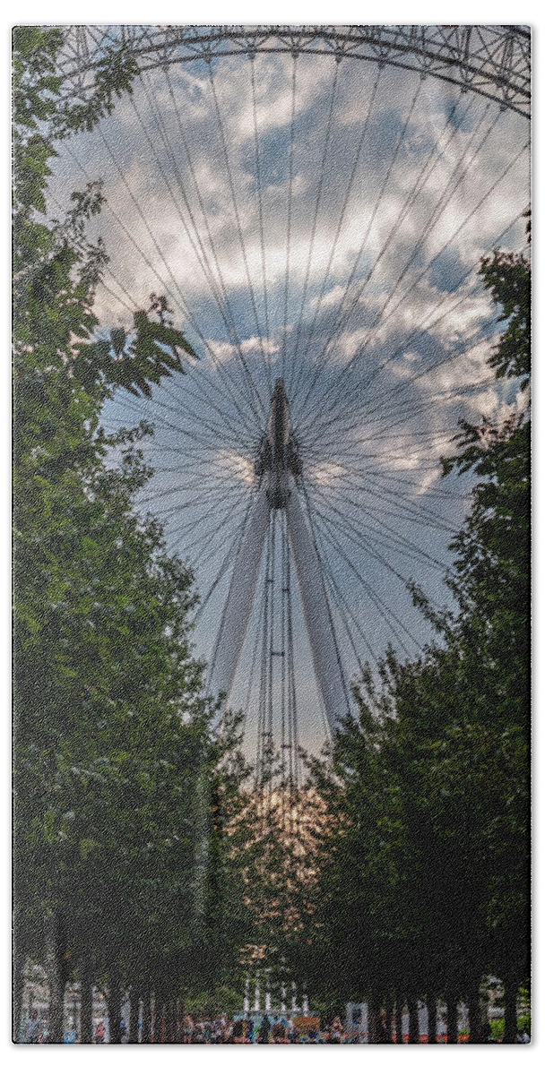 London Hand Towel featuring the photograph London Eye Vertical Panorama by Matt Malloy
