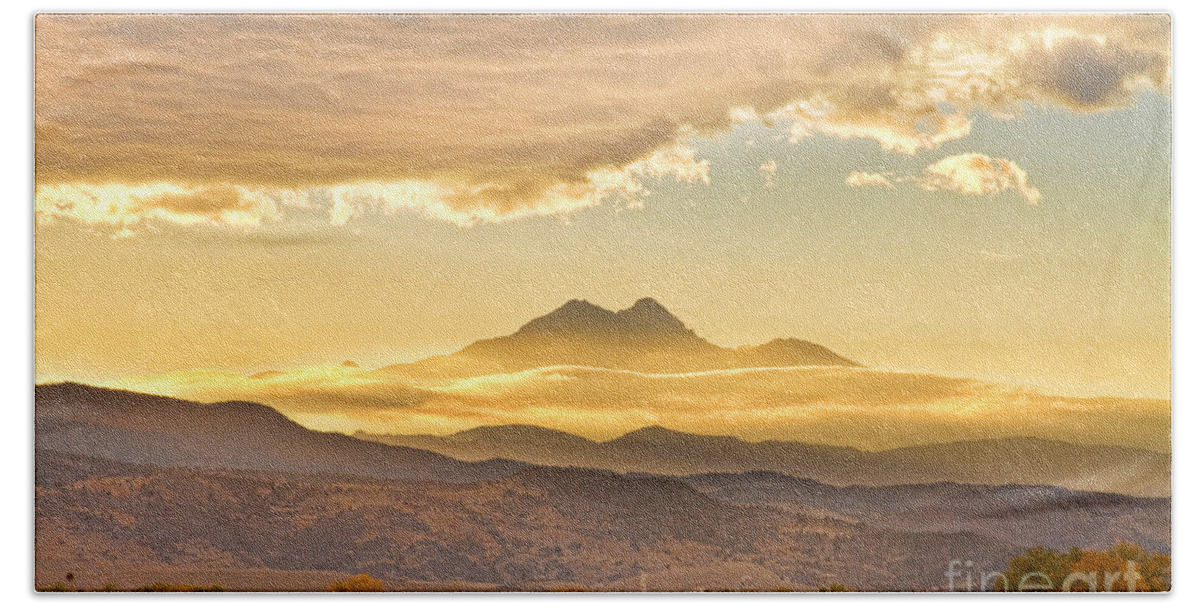 Longs Peak Hand Towel featuring the photograph Longs Peak Autumn Sunset by James BO Insogna