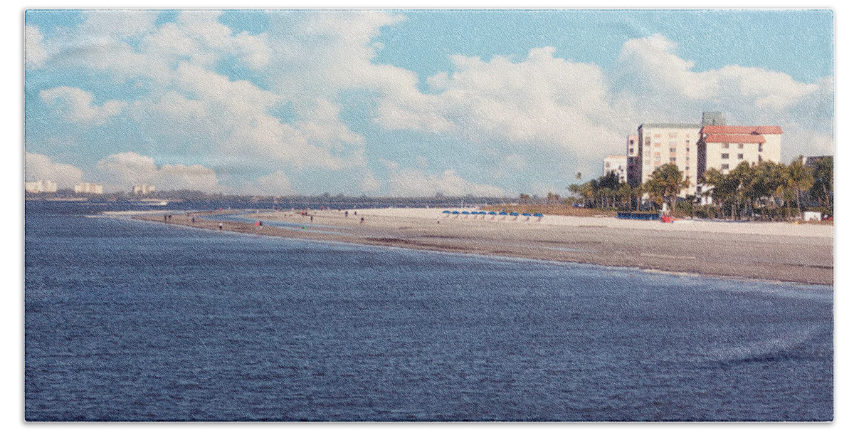 Pier Bath Towel featuring the photograph Low Tide - Fort Myers Beach by Kim Hojnacki