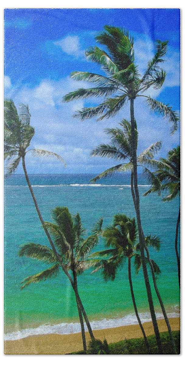 Palm Trees Bath Towel featuring the photograph Majestic Palm Trees by TK Goforth