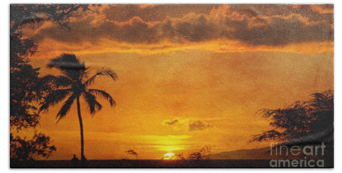 Kihei Hand Towel featuring the photograph Maui sunset dream by Peggy Hughes