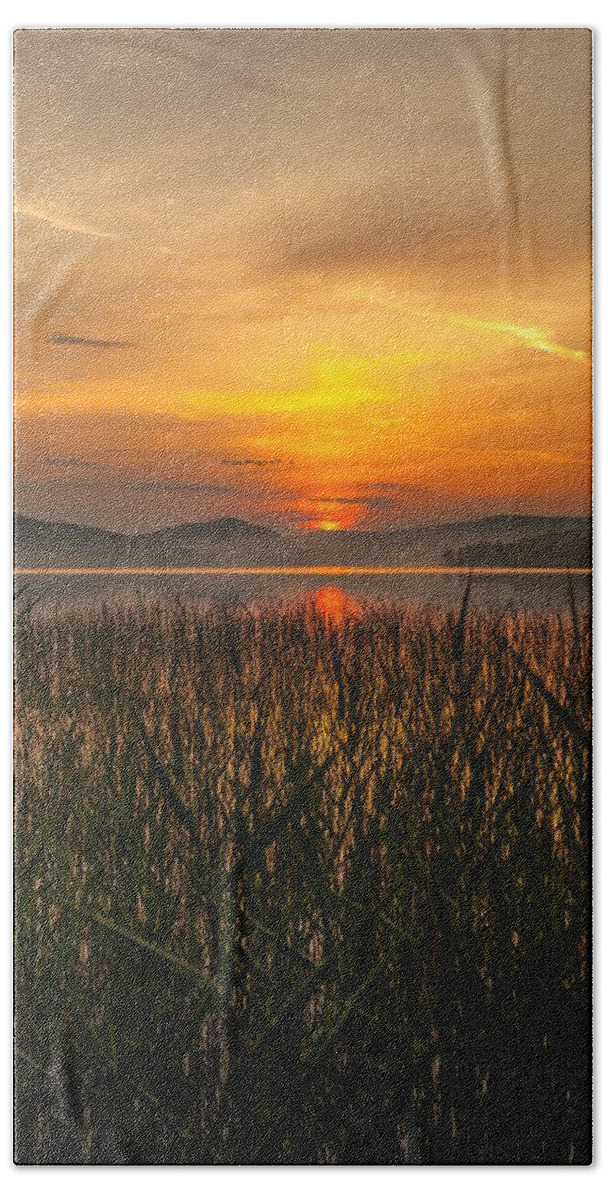 Sky Hand Towel featuring the photograph Peace of mind by Rose-Maries Pictures