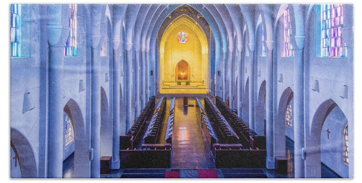 Norman Bath Towel featuring the photograph Monastery of the Holy Spirit by Darryl Brooks