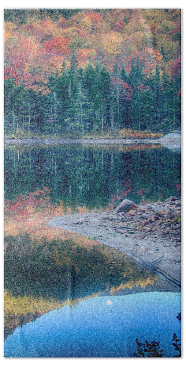 Autumn Bath Towel featuring the photograph Moon Setting Fall Foliage Reflection by Jeff Folger