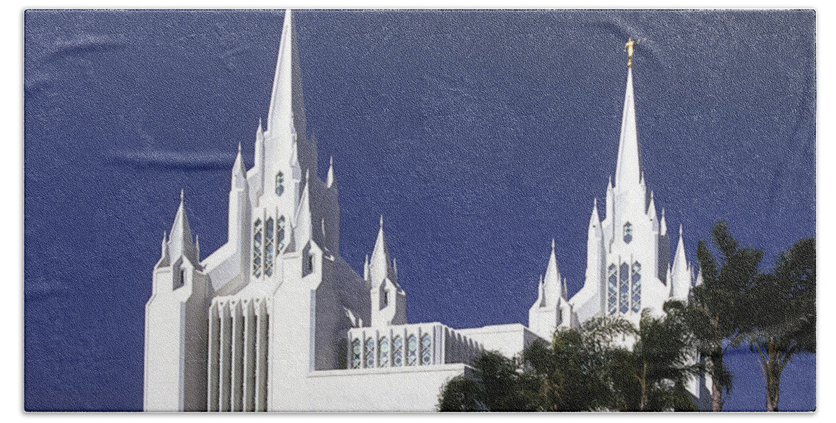 F3-c-0585 Hand Towel featuring the photograph Mormon Temple by Paul W Faust - Impressions of Light