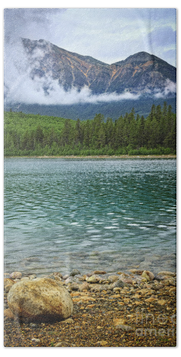 Lake Bath Towel featuring the photograph Mountain lake by Elena Elisseeva