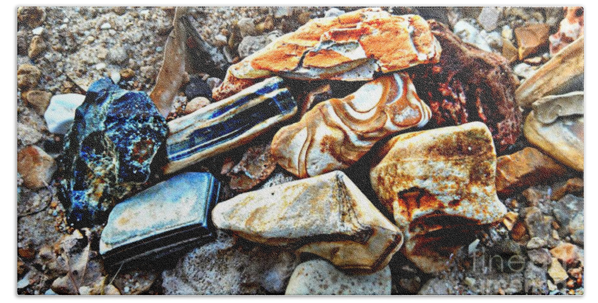 Macro Rocks Hand Towel featuring the photograph Nature rocks by Peggy Franz