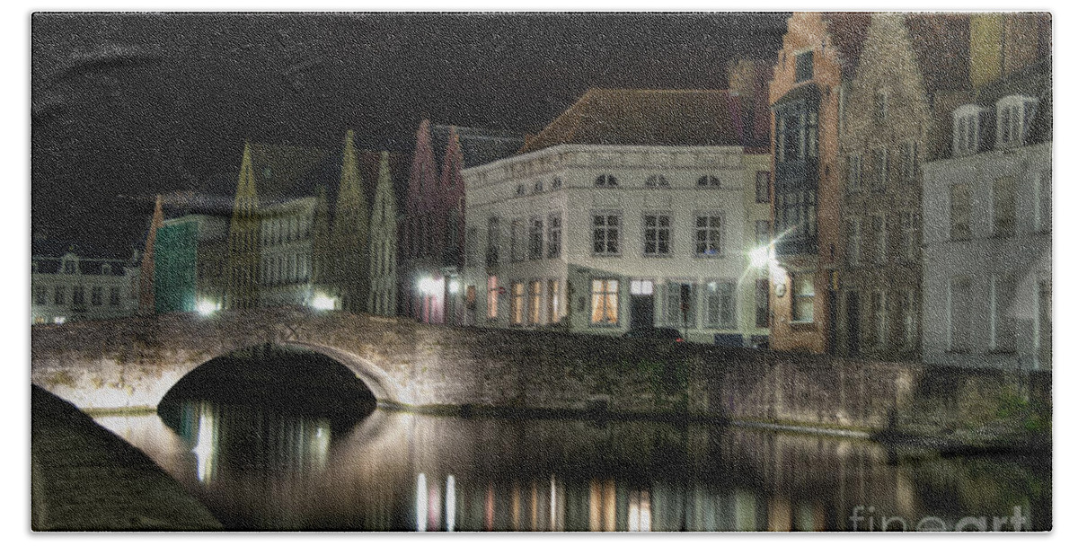 Architecture Hand Towel featuring the photograph Night Time on the Canal by Juli Scalzi