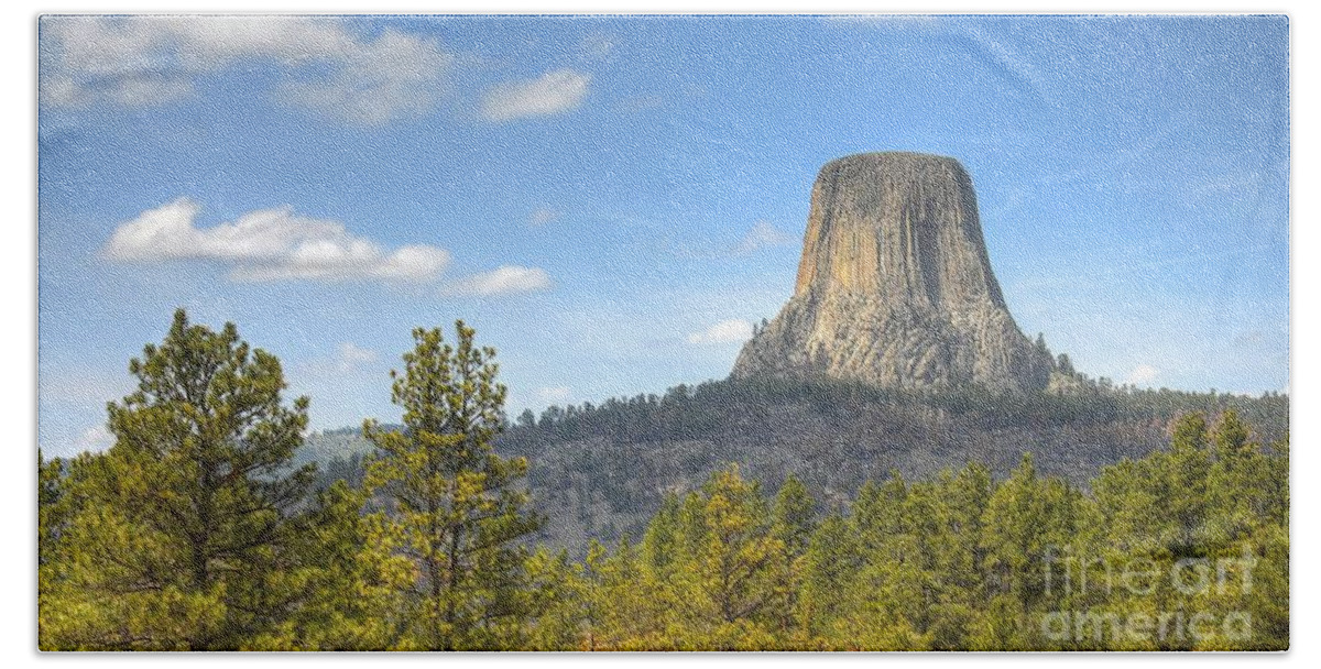 Devils Tower Hand Towel featuring the photograph Old As The Hills by Anthony Wilkening