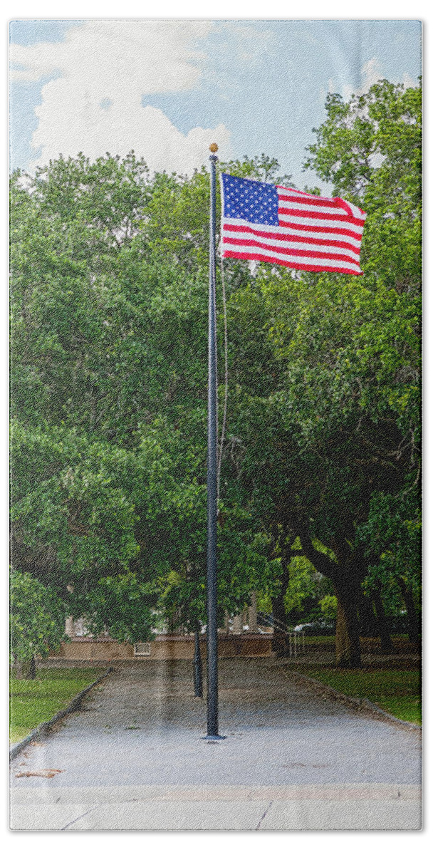 Landscape Hand Towel featuring the photograph Old Glory High and Proud by Sennie Pierson