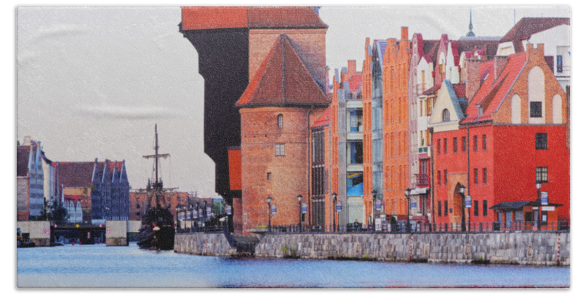 Building Bath Towel featuring the photograph Old Port Crane in Gdansk by Karol Kozlowski