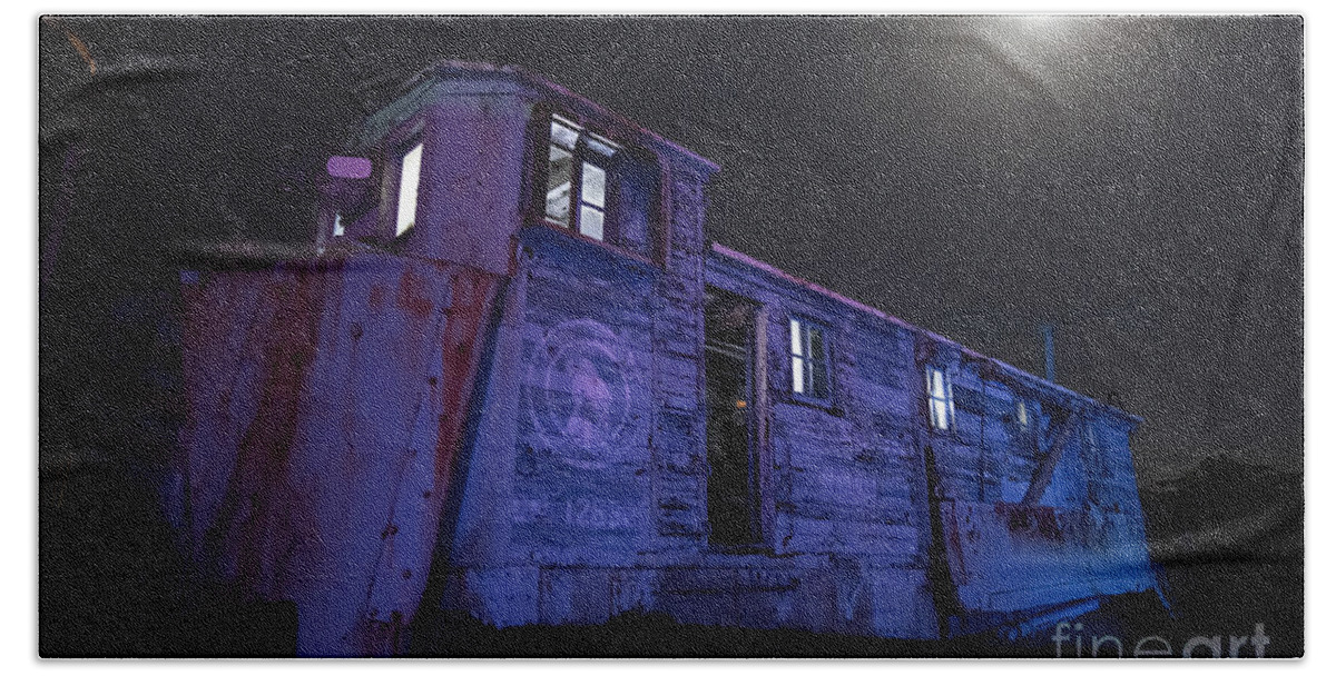 Old Trail Snow Plow Bath Towel featuring the photograph Old train trail snow plow by Keith Kapple