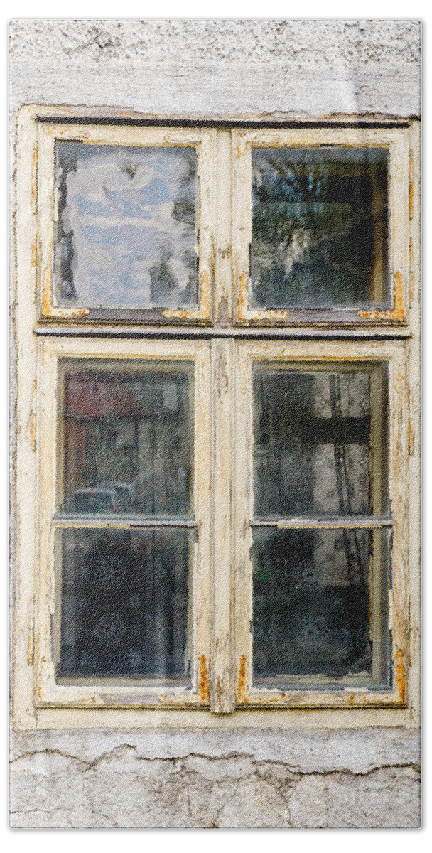 Old Bath Towel featuring the photograph Old window by Les Palenik