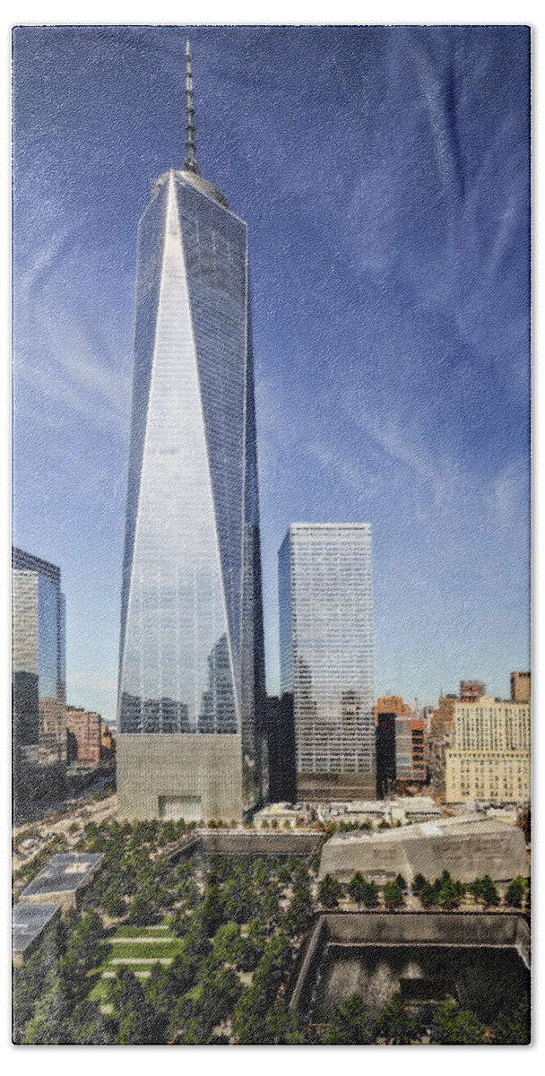 World Trade Center Hand Towel featuring the photograph One World Trade Center Reflecting Pools by Susan Candelario