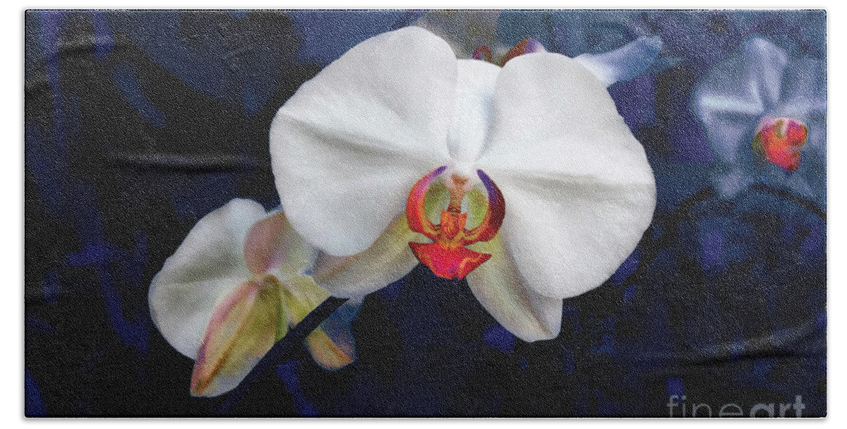 Orchid Hand Towel featuring the photograph Exotic Orchid 25 by Carlos Diaz