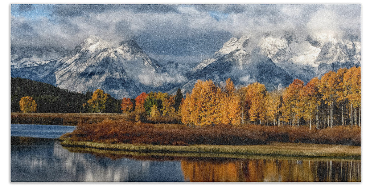 Grand Tetons Hand Towel featuring the photograph Oxbow Morning by Kathleen Bishop