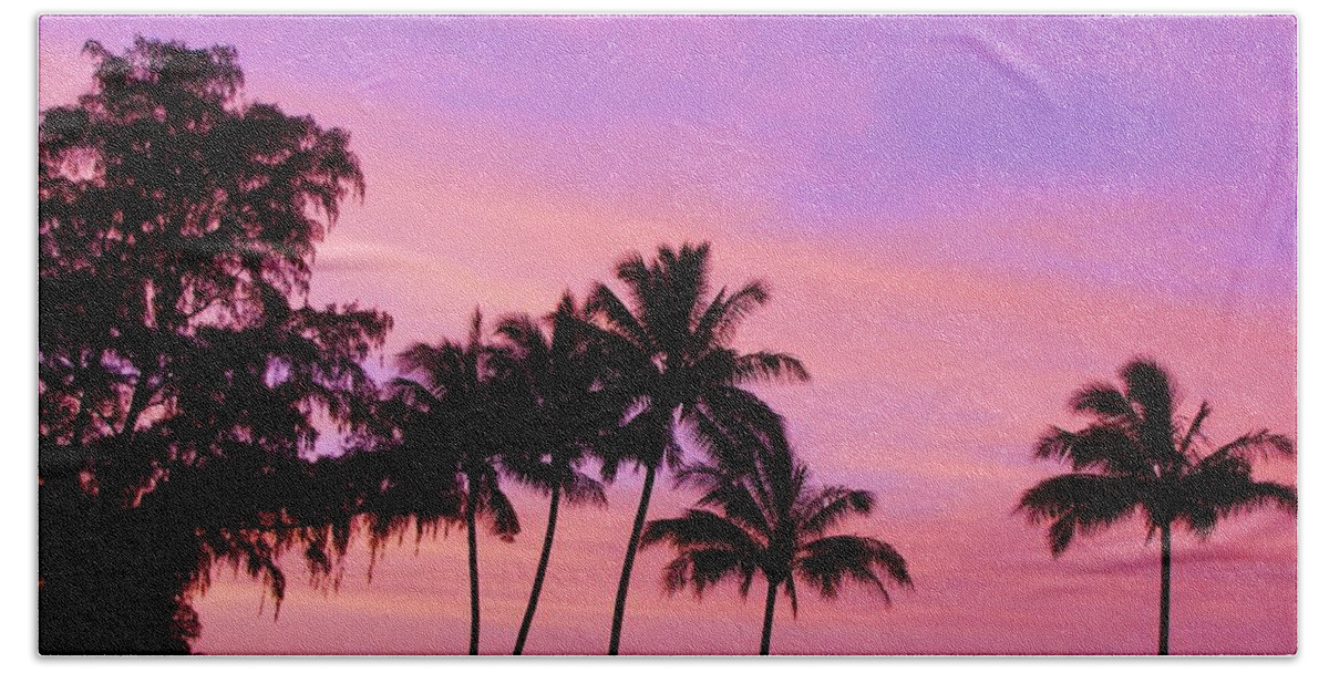 Sunset Bath Towel featuring the photograph Palm Tree Sunset Silohettes by Michele Penner