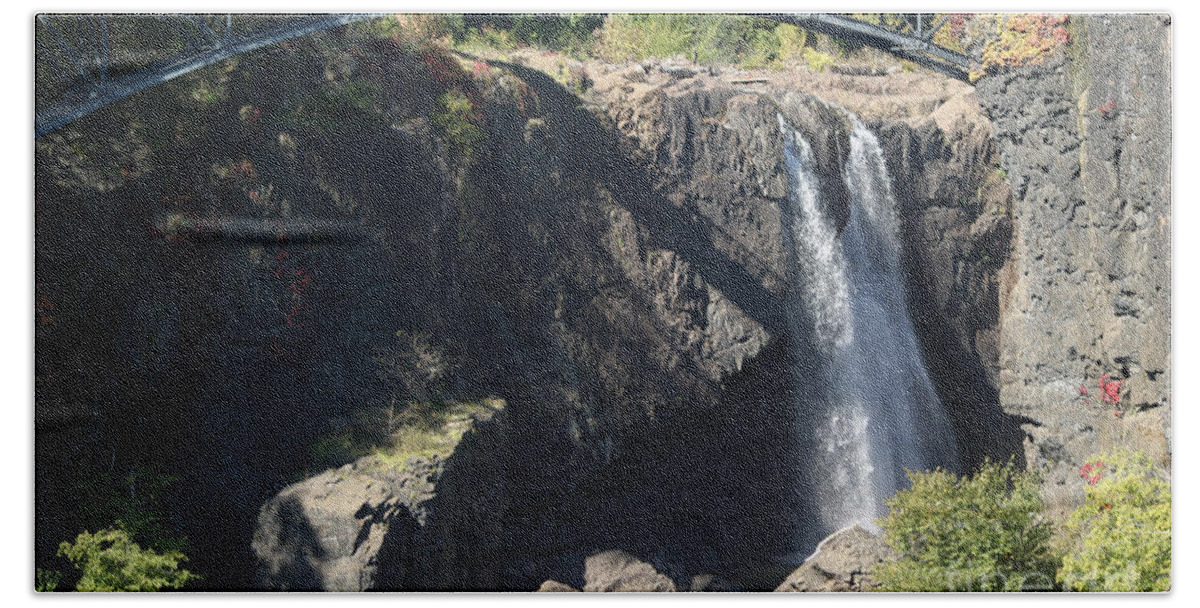 Paterson Great Falls Hand Towel featuring the photograph Paterson Great Falls by Living Color Photography Lorraine Lynch