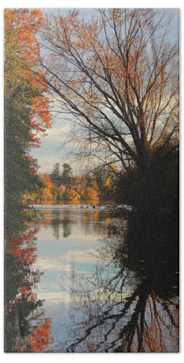 Wausau Hand Towel featuring the photograph Peaceful October Afternoon by Dale Kauzlaric