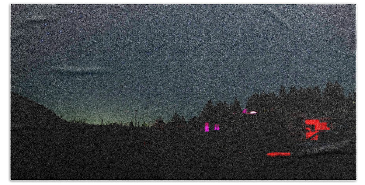 Night Lightsstargazer Festival 2013 Hand Towel featuring the photograph Perseid Meteor-Julian Night Lights by Phyllis Spoor