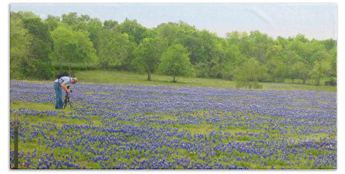 Photographing Bluebonnets Bath Towel featuring the photograph Photographing Texas Bluebonnets by Connie Fox