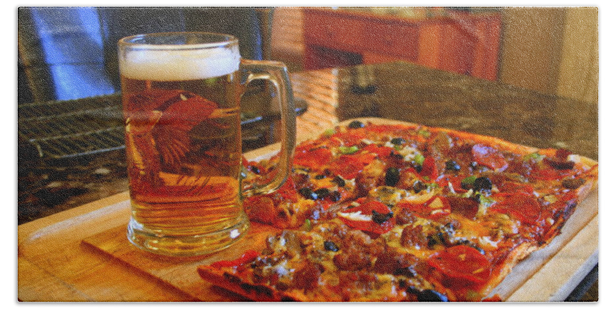 Food Hand Towel featuring the photograph Pizza And Beer by Kay Novy