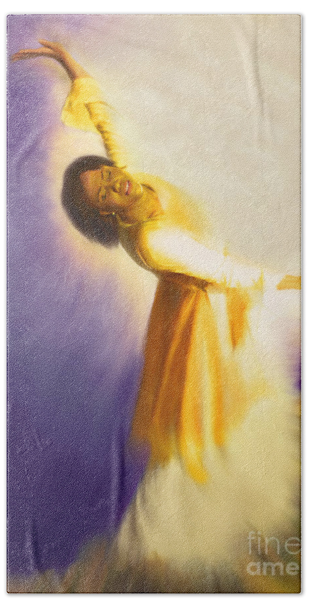 Prophetic Bath Towel featuring the painting Pressing Into Glory by Constance Woods