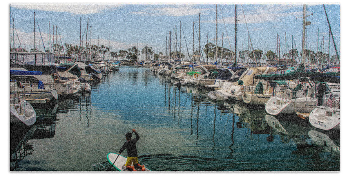 Paddle Board Bath Towel featuring the photograph Relaxing day by Tammy Espino