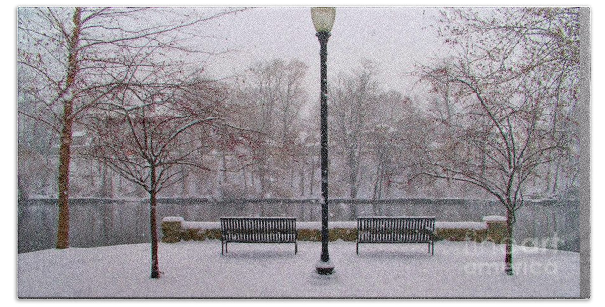 Riverscape Bath Towel featuring the photograph Riverside Overlook in Snowfall by Rory Cubel