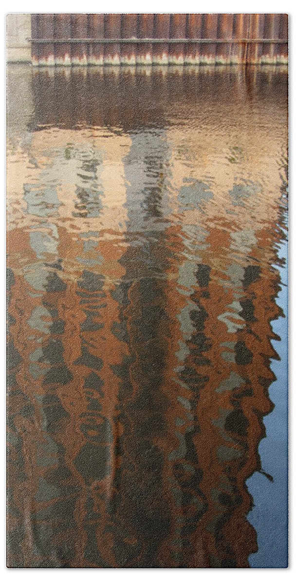 Milwaukee Hand Towel featuring the photograph Riverwalk Reflection by Anita Burgermeister