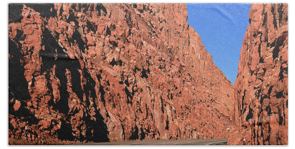 Road Bath Towel featuring the photograph Road In Red Rocky Landscape by Adam Sylvester