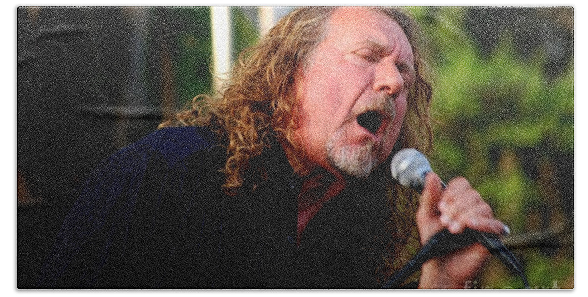 Music Bath Towel featuring the photograph Robert Plant 2 by Angela Murray