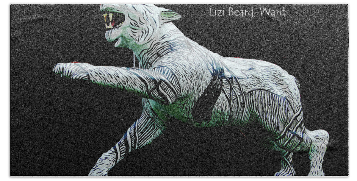 Scream Hand Towel featuring the mixed media Screech Tiger by Lizi Beard-Ward