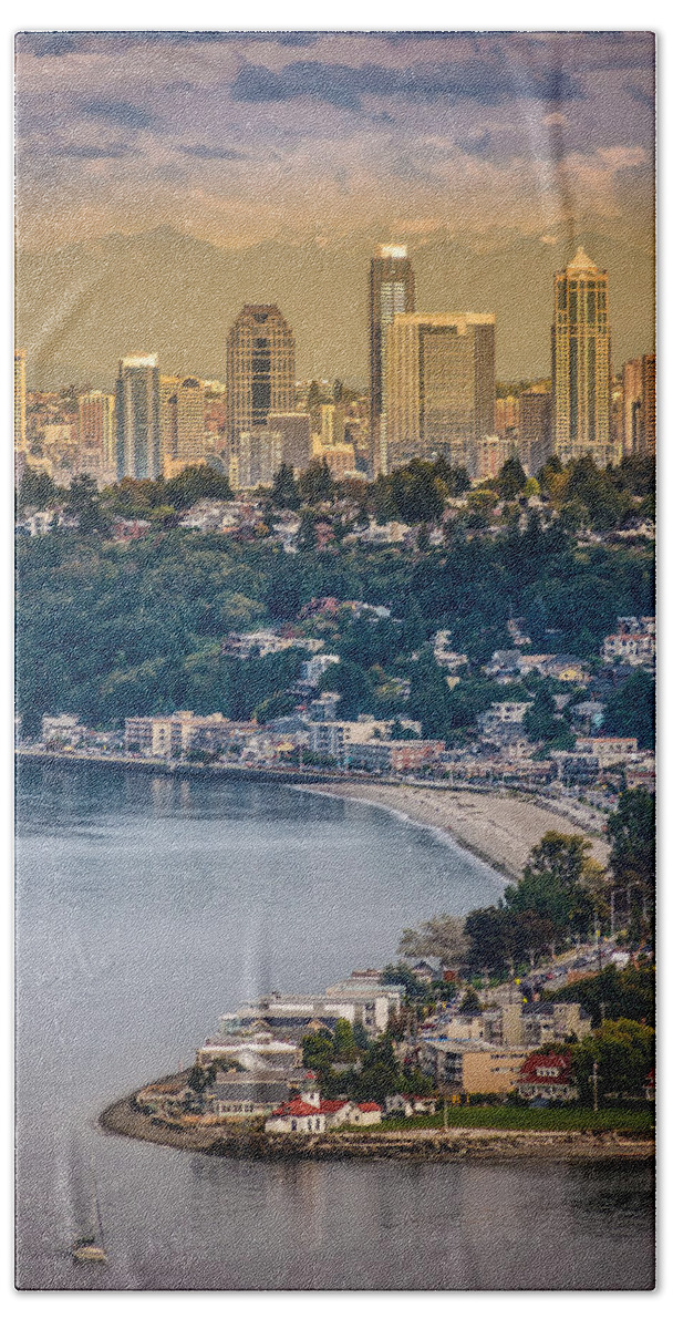 Seattle Bath Towel featuring the photograph Seattle from the air by Mike Penney